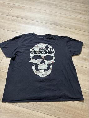 The Goonies Black Graphic Skull T-Shirt Size 2XL